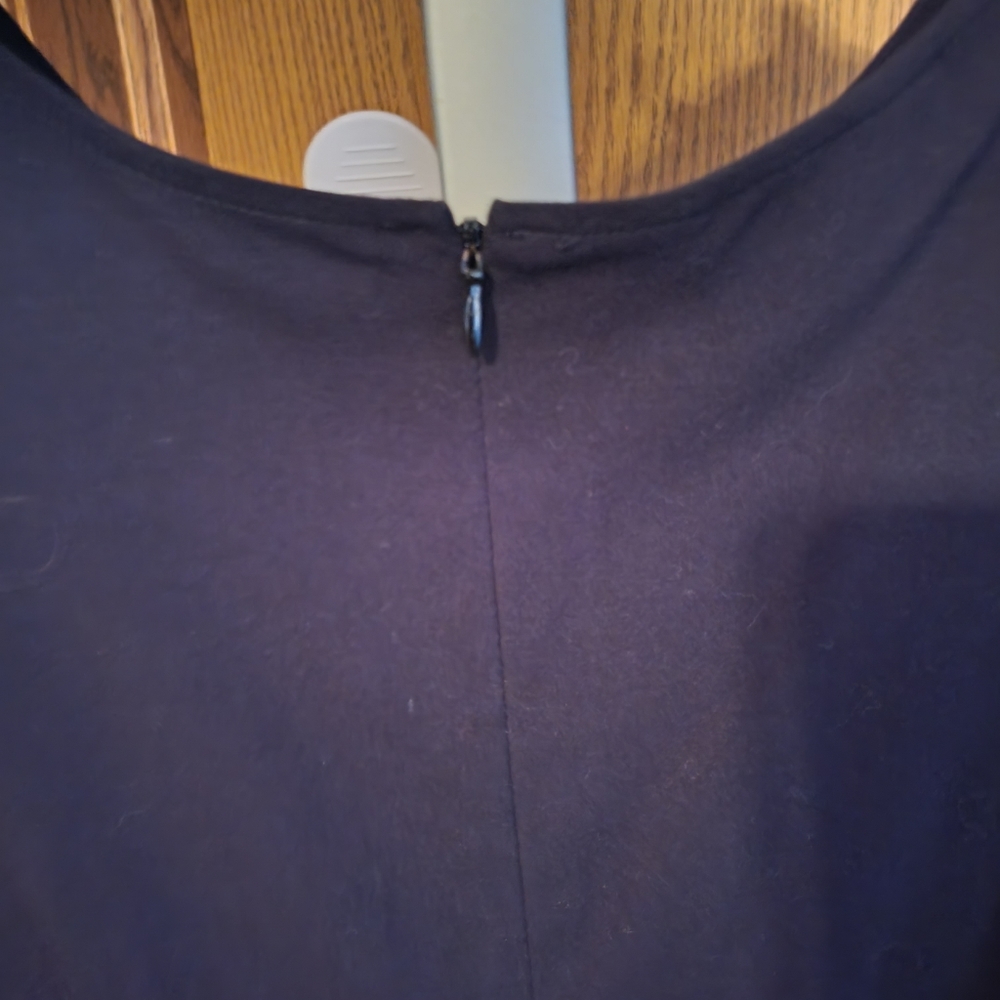 Dress - Picture 2 of 5